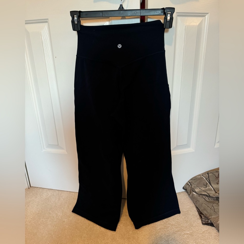 Lululemon Navy WideLeg Cropped Align HighRise Pants